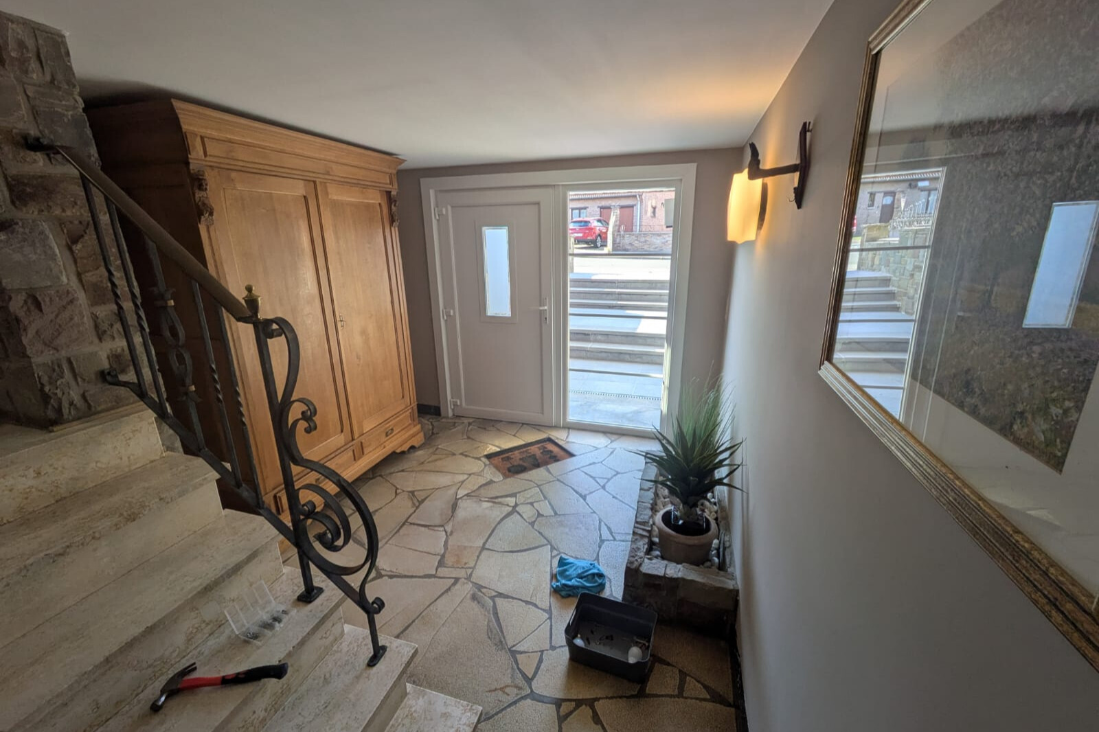 Rénovation et peinture d’un hall d’entrée